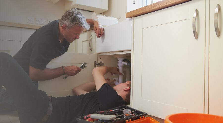Professional burst pipe repair services in Flint, MI